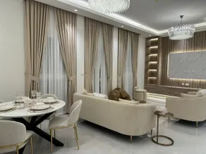 Canal View Apart with Jacuzzi in Qanat Quartier - Image 3