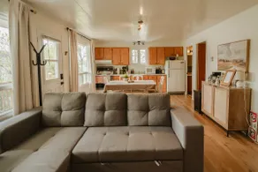 Azur – Lakefront cottage - Image 2