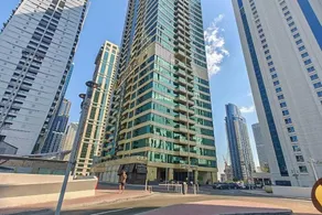 Cosmos Living Work-Friendly Studio Metro Access - Image 4