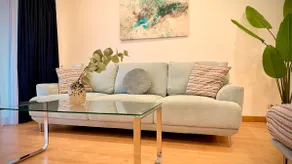 Premium Stay - Spacious 3BR with Balcony - Image 2