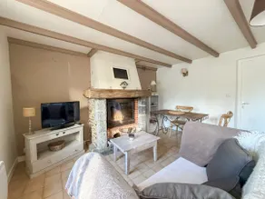 Stone house with fireplace in Pleurtuit - Image 2