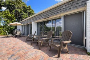 Bright Modern 3BR • Near Beach, Casino & Stadium - Image 5