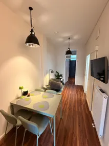 TownApart– Bright central apartment with 4 beds - Image 4