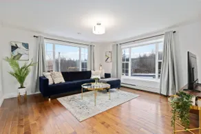 Cozy West Bedford Home 1 Min to Greenfoot Arena - Image 4