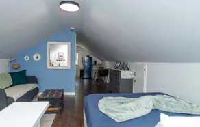 Modern Coastal Loft | Balcony, BBQ & Ocean Nearby - Image 2