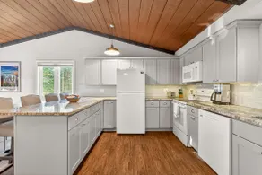 The Fiddlehead Lodge (Green Mountain Getaway) - Image 2