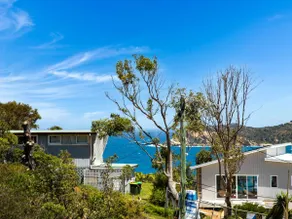 Sunshine & Sea Breezes at Malua Bay - Image 4