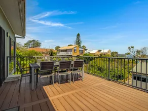 Sunshine & Sea Breezes at Malua Bay - Image 3