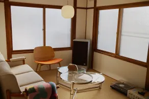 Shoe Cream Inn Higashikawa [Spacious 110 ㎡ unit | Heart of the town | Convenience store, izakaya, within walking distance] - Image 3