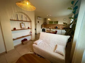 Bright 1-bedroom apartment I 40 m² - 25 min to Puy du Fou - 5 min to the train station - Image 2