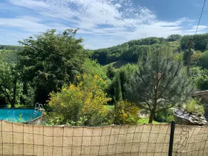 House in the heart of nature. Pets welcome. - Image 3