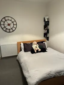 2 bedroom fully furnished apartment - Image 2