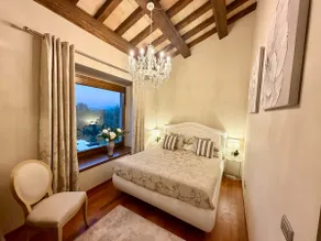 Luxury 5-Bedroom Country Estate with Private Pool - Image 4