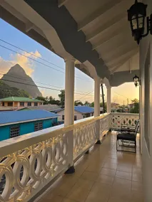 Upstairs Apartment with Piton View in Soufriere - Image 4