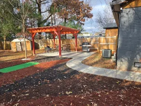 Charlotte Cozy Charm: Cozy Retreat with BBQ Oasis - Image 2