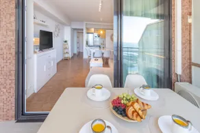 Oceanfront: Terrace, Elevated Location, and Beach 1 Min Away - Image 5