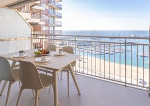 Oceanfront: Terrace, Elevated Location, and Beach 1 Min Away - Image 2