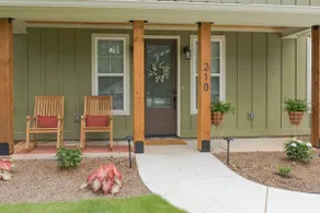 Cozy New 3BR Home in Quiet Carrollton Neighborhood - Image 4