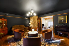 Private 6 Acre Retreat Near Perona Farms - Image 3