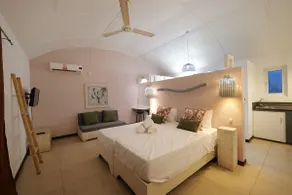 Black River Apartment - Image 2