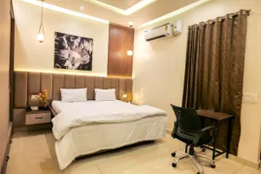 ELITE 3BHK FamilyPadI CityHub•GoldenTemple•WiFi•AC - Image 3