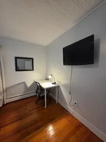 Cozy Family Apartment - Image 3