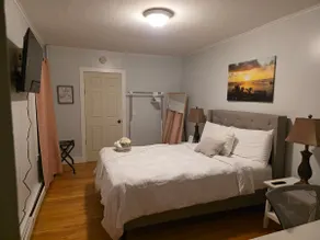 Cozy Family Apartment - Image 2