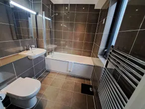 Comfy Two bedroom in Ealing - Image 5