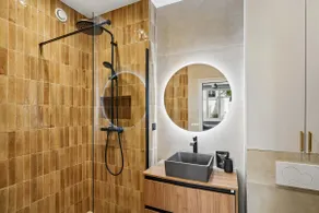 Charming flat near the Moulin Rouge and Montmartre - Image 4