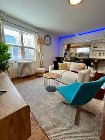 Modern-Vintage Design Loft • Close to Everything - Image 2