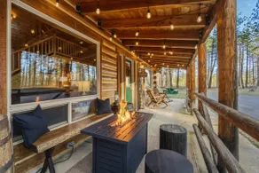 * Log Cabin in Riverside State Park on trail 25! * - Image 2
