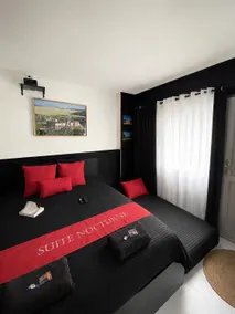 La Suite Nocturne Climatisée avec écran Cinéma - Image 2