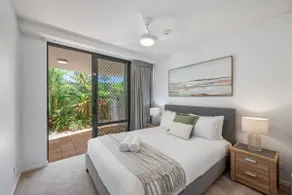 Pawfect Coastal - Pet friendly Beachfront Pool - Image 5