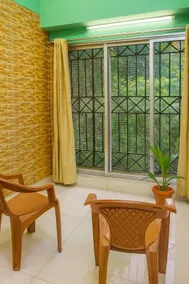 Prime South Kolkata 3BHK | Balcony, Kitchen, Wi-Fi - Image 5