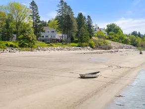 Oceanfront Oasis on Eggemoggin Reach - Image 4