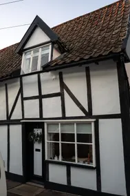 The Cotswold Luxe Cottage - Image 3