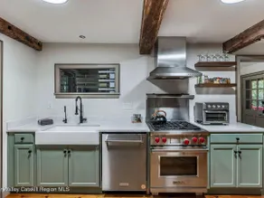 Kid & Pet Friendly Mountain Escape; Pool& Hot Tub! - Image 4