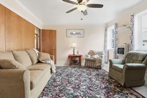 Trackside Vacation Home - 9 min. to Sight & Sound! - Image 3