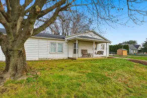 Trackside Vacation Home - 9 min. to Sight & Sound! - Image 5