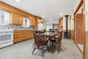 Trackside Vacation Home - 9 min. to Sight & Sound! - Image 4