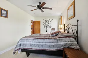 Trackside Vacation Home - 9 min. to Sight & Sound! - Image 2