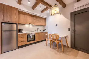 Alati Suites - Upper Floor Suite | Adults Only - Image 4