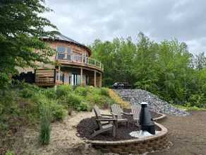 The Round House in Bryant Pond - Image 2