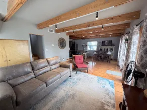Hayloft Haven at Sunnybrook Farms - Image 5
