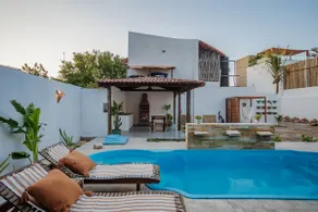 Perfect Day | Wingfoil Flat Balcony Pool - Image 2