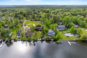 Lakeside Lodge Escape with Private Pool - Image 4
