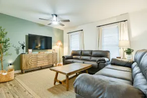 Pool, Theatre/Game Room in most desirable area! - Image 4