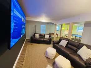 Pool, Theatre/Game Room in most desirable area! - Image 2