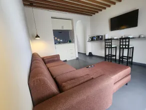 New and cozy apartment 3 blocks from the park. - Image 3