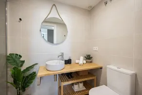 Roig Arena Suite Garden - Image 5